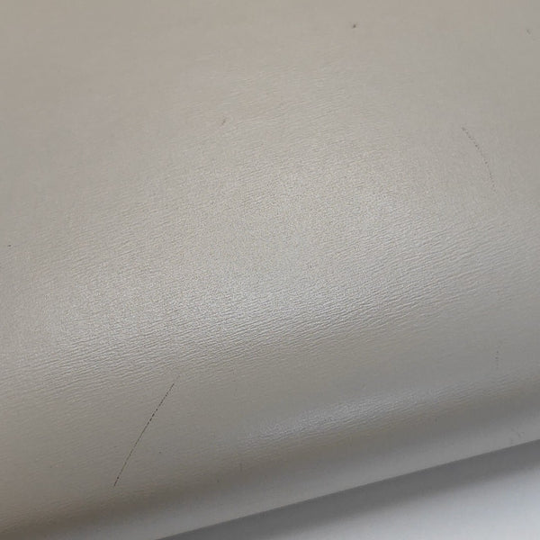 CLASSIC BOX Piel de becerro mediana Beige