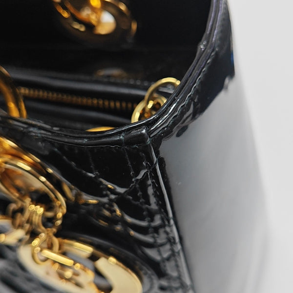 Lady Dior Medium Cannage Patent Leather Black