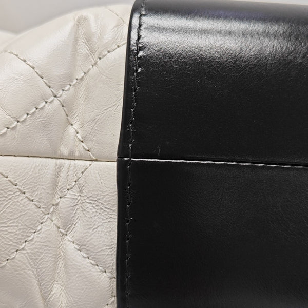 GABRIELLE Large Quilted Calfskin White