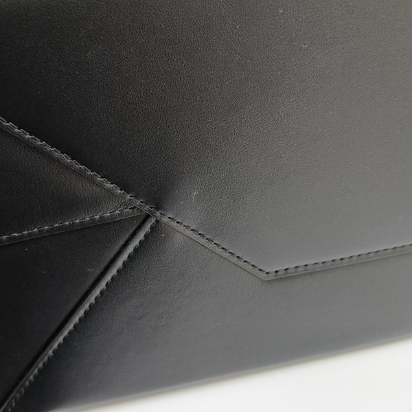 DUTY FREE North-South Calfskin Black