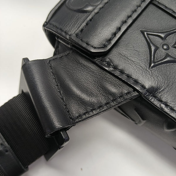 TRUNK Calfskin Black