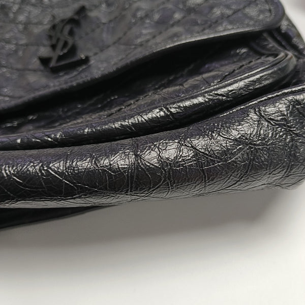 NIKI Medium Chevron Calfskin Black