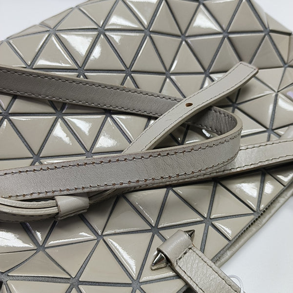 Special Material Shoulder Bag Beige