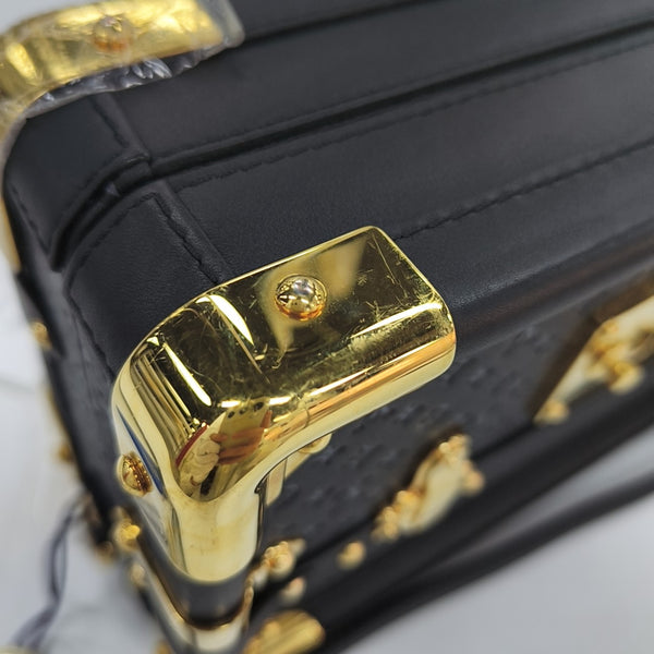 PETITE MALLE Calfskin Black