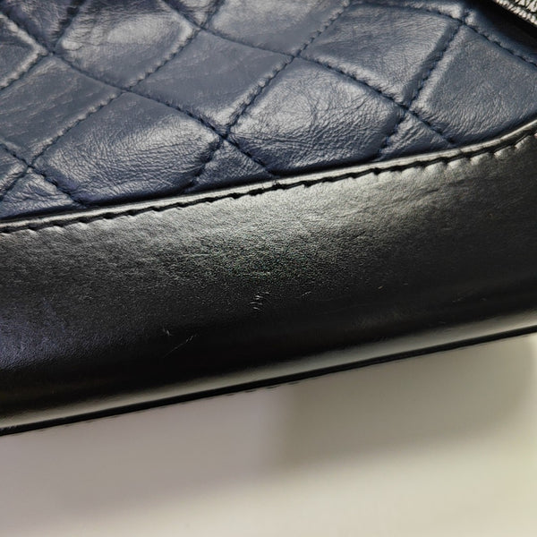 GABRIELLE Small Quilted Calfskin Blue
