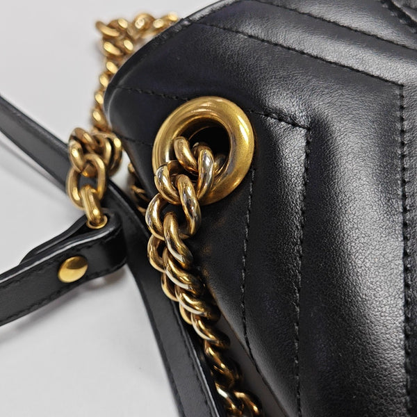 GG Marmont Small Quilted Calfskin Black