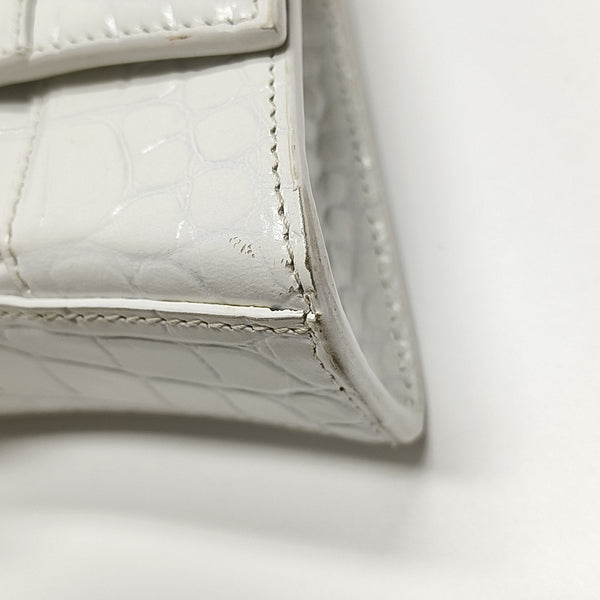Downtown Calfskin White