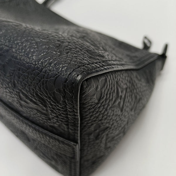 TRIANGLE Monogram Calfskin Black
