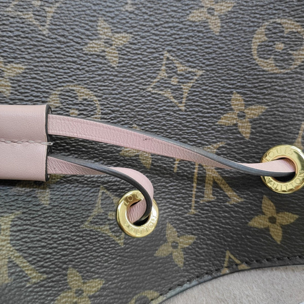 NÉONOÉ MM Monogram Coated Canvas Brown