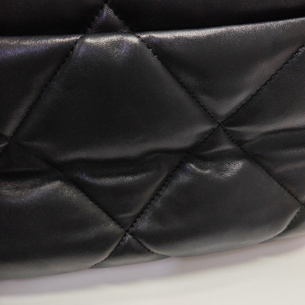 CHANEL 19 Medium Quilted Lambskin Black
