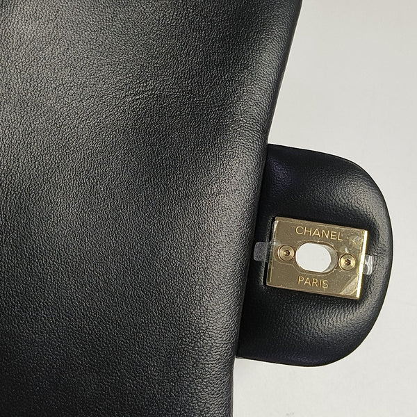 CLASSIC FLAP Mini Quilted Lambskin Black