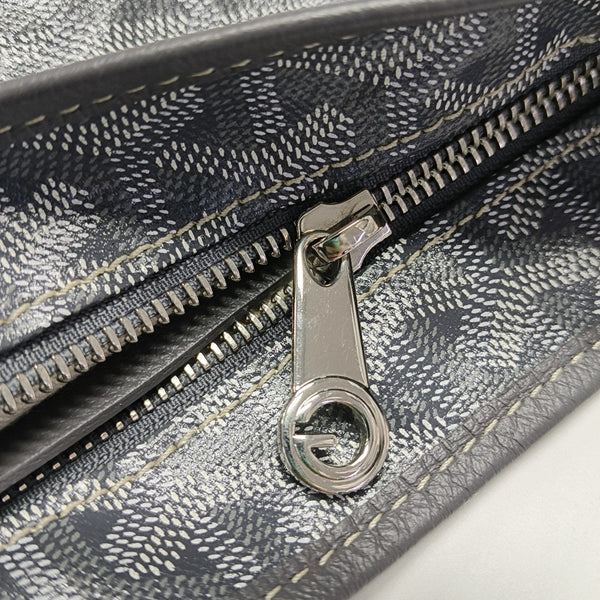 Hobo Coated Canvas Gray