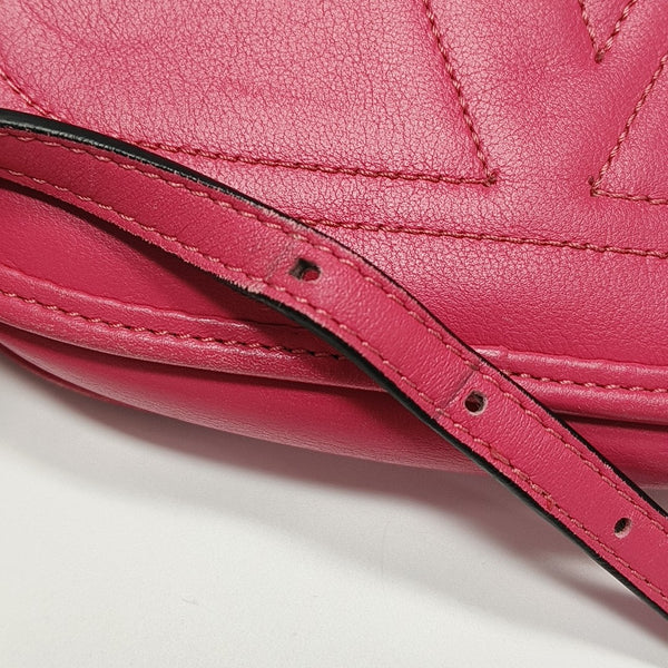 Vlogo Signatur Quilted Calfskin Red