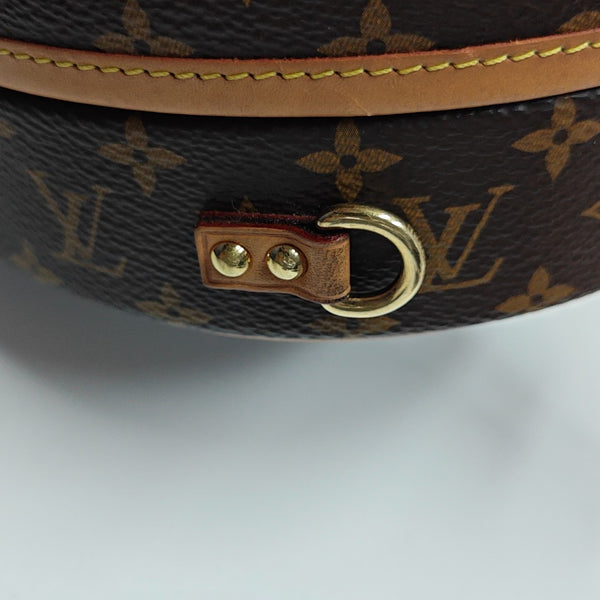 BOITE CHAPEAU PM Monogram Coated Canvas Brown