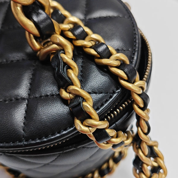 Quilted Lambskin Black