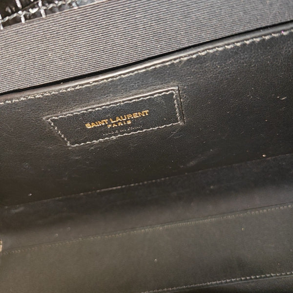 MANHATTAN Medium Calfskin Black