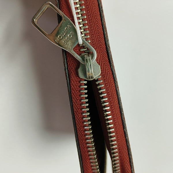 ZIPPY Epi Red Wallet