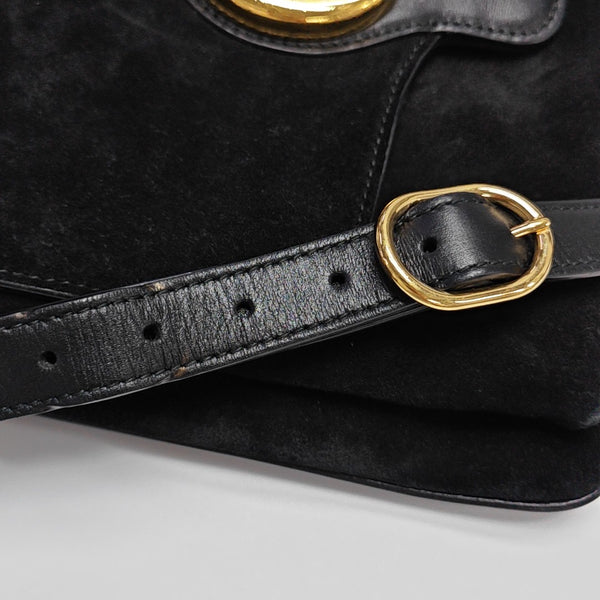 Arli Medium Suede Black