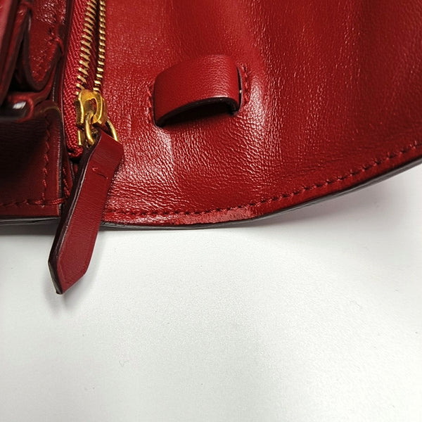 CLASSIC BOX Medium Calfskin Red