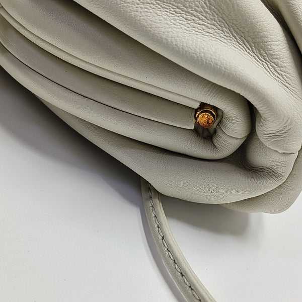 The Pouch Mini Lambskin White