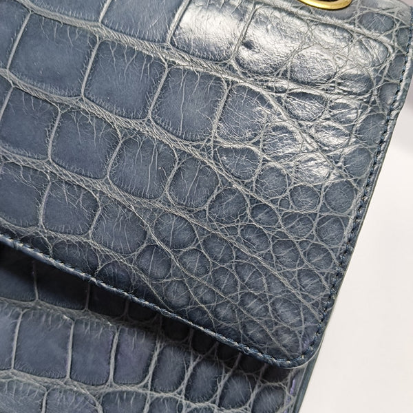 2.55 227 (jumbo) Crocodile Blue