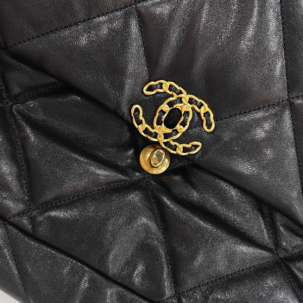 CHANEL 19 Maxi Quilted Lambskin Black
