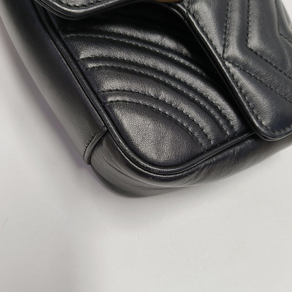 GG Marmont Small Quilted Calfskin Black