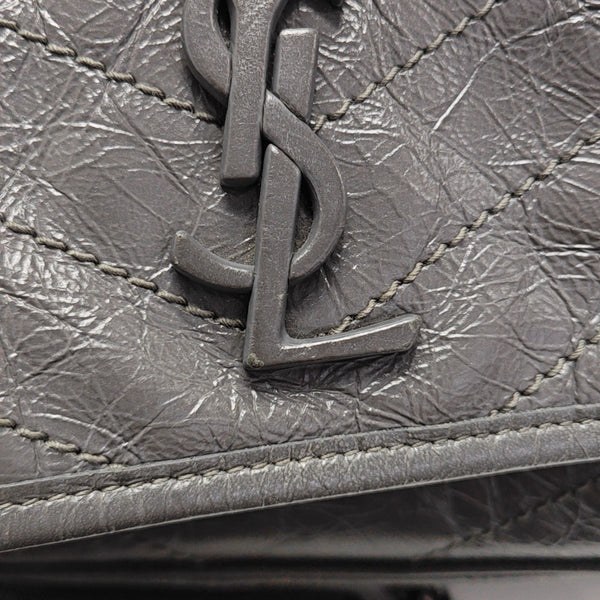 NIKI Medium Chevron Calfskin Gray