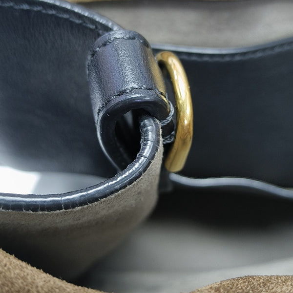 Flip Calfskin Black