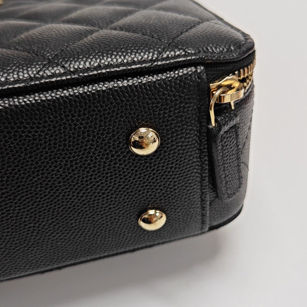 Quilted Grained Calfskin Shoulder Bag Black