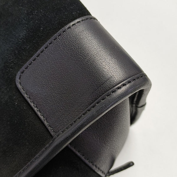 Amazona 28 Suede Black