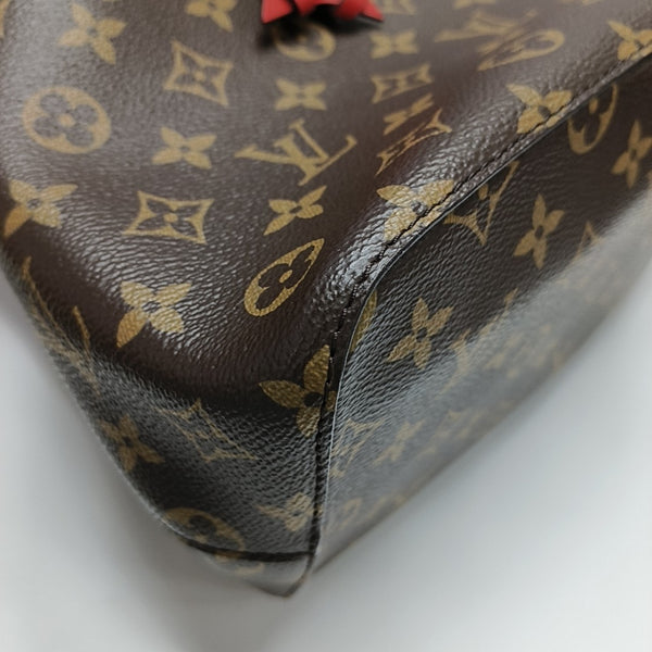 NÉONOÉ MM Monogram Coated Canvas Brown