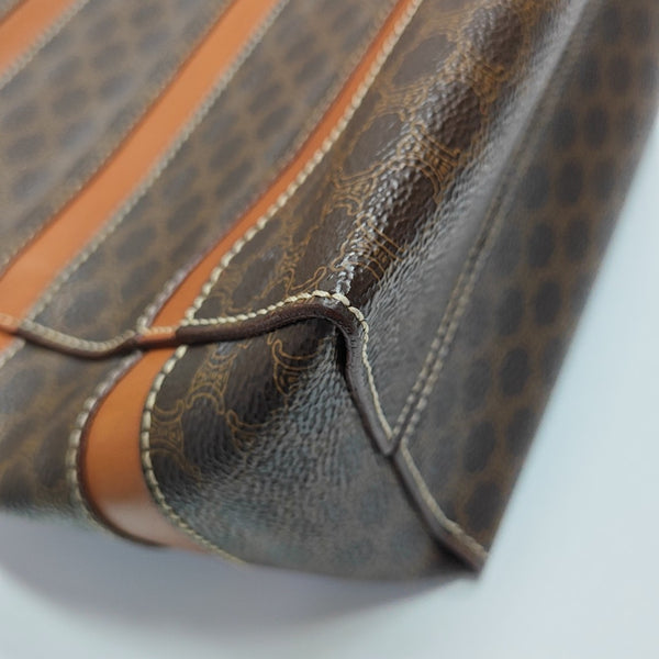 Coated Canvas Brown