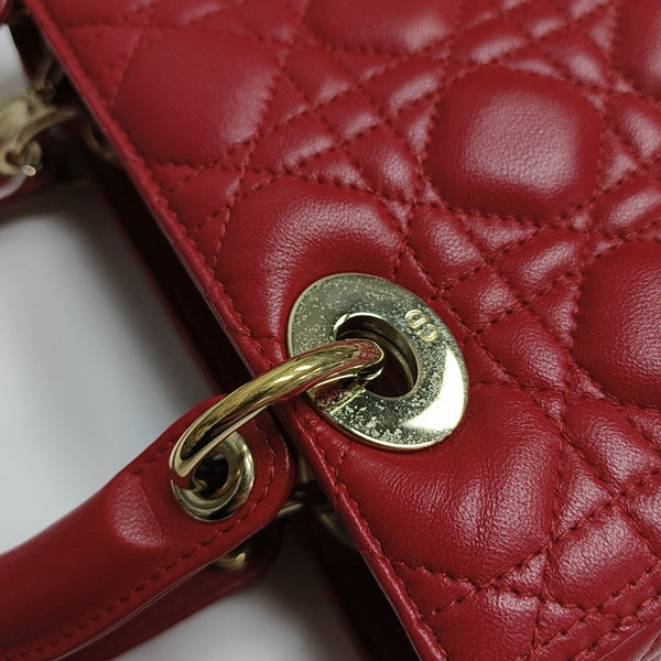 Lady Dior Medium Cannage Lambskin Red