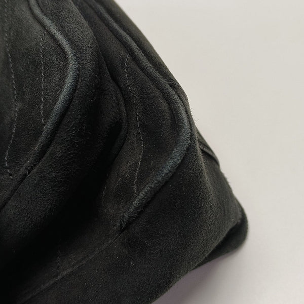 NIKI Medium Suede Black