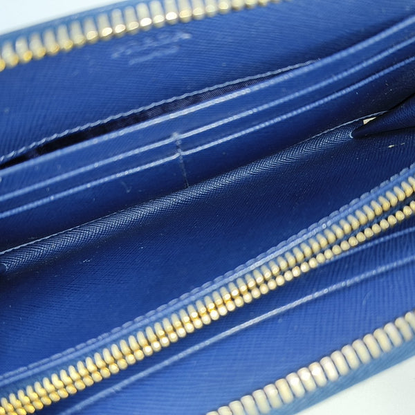 Zippy Wallet Saffiano Calfskin Blue Wallet