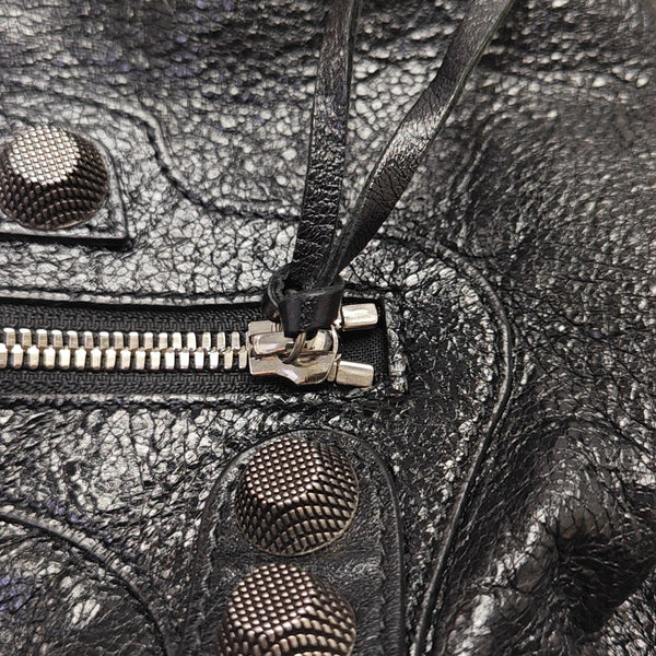 Pompon Bag Calfskin Black