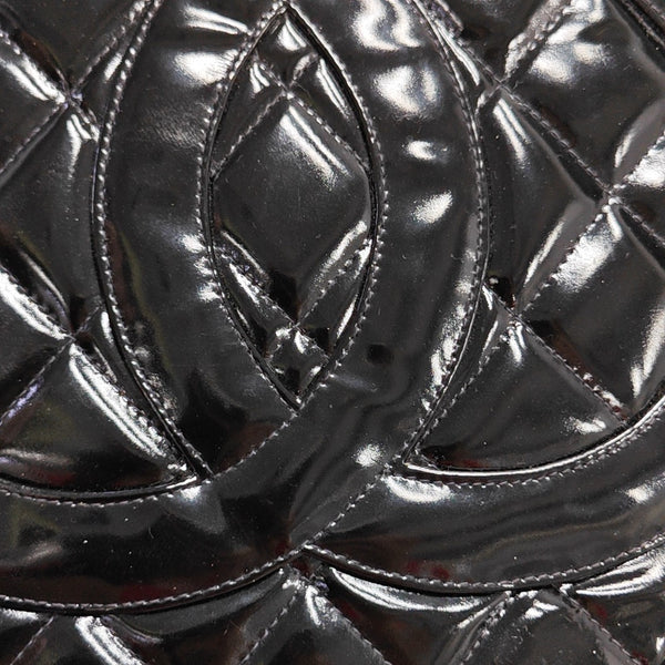 MEDALLION Quilted Patent Leather Black
