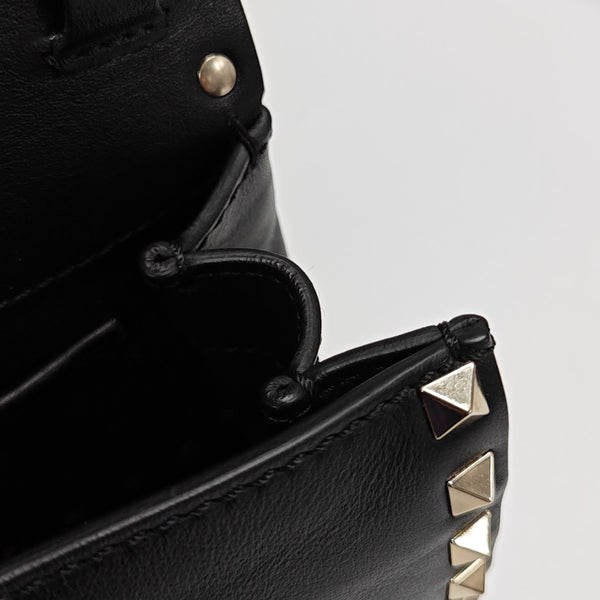 Rockstud Calfskin Black