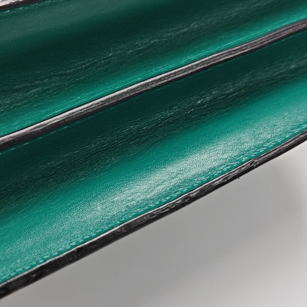SERPENTI FOREVER Medium Calfskin Green