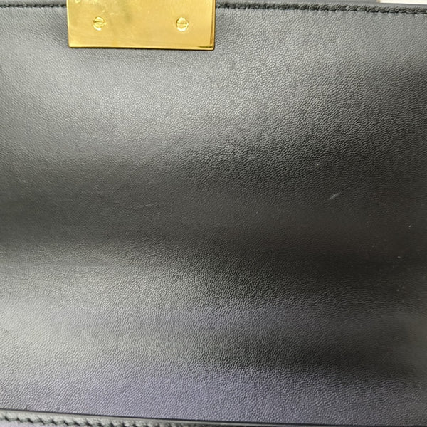 30 Montaigne Calfskin Black