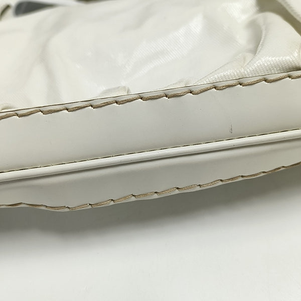 Queen Coated Canvas White