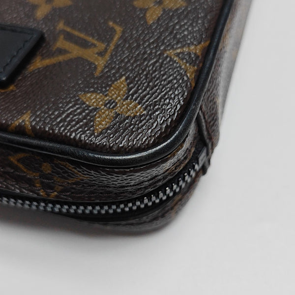 TROUSSE TOILETTE Monogram Coated Canvas Brown