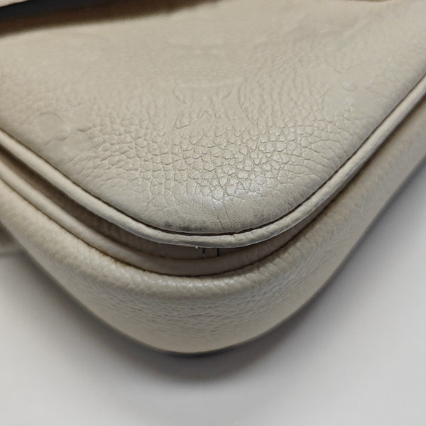 MÉTIS EAST WEST Monogram Calfskin Beige