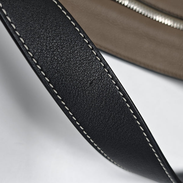 T Pouch Calfskin Brown
