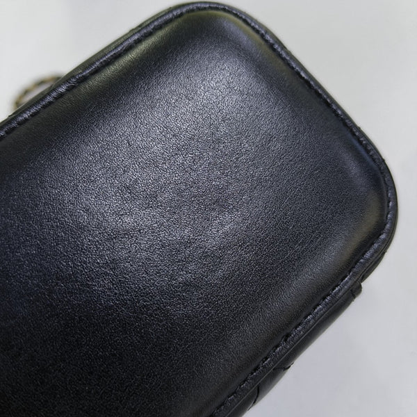 VANITY CASE Mini Quilted Calfskin Black