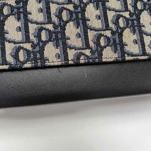 Lock Oblique Canvas Black