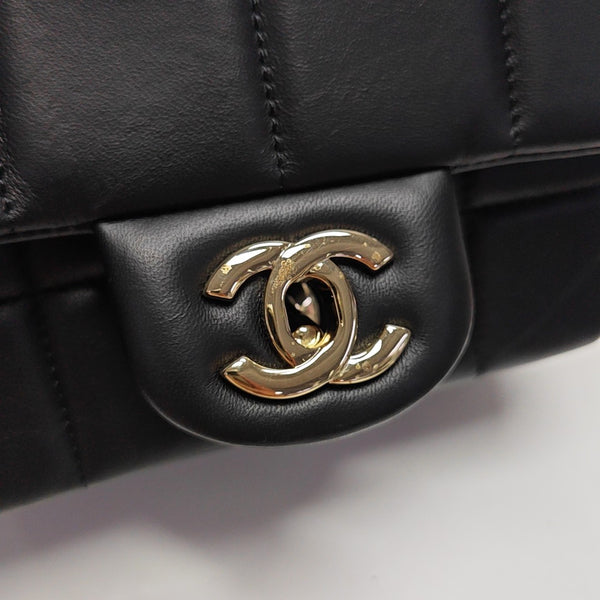 CLASSIC FLAP Mini Quilted Lambskin Black