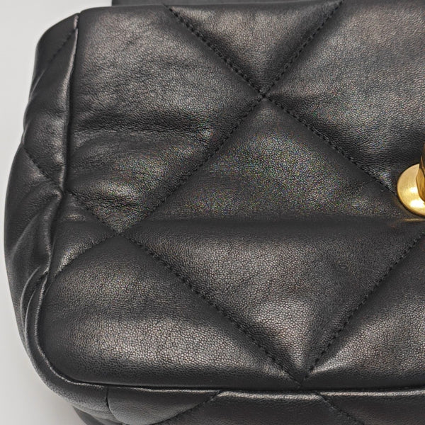 CHANEL 19 Small Quilted Lambskin Black