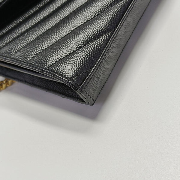 MONOGRAM Medium Chevron Calfskin Black